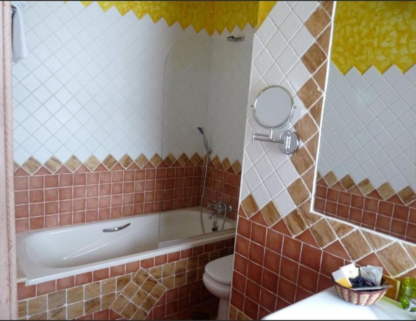 Posada El Pozo Castañedo エクステリア 写真